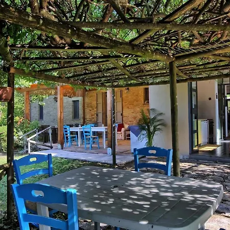 Grosse, Historische Mit Grossem Garten Holiday home *